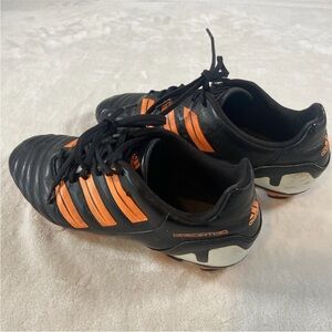 Adidas predator soccer cleats SGC 753002, authentic very good quality